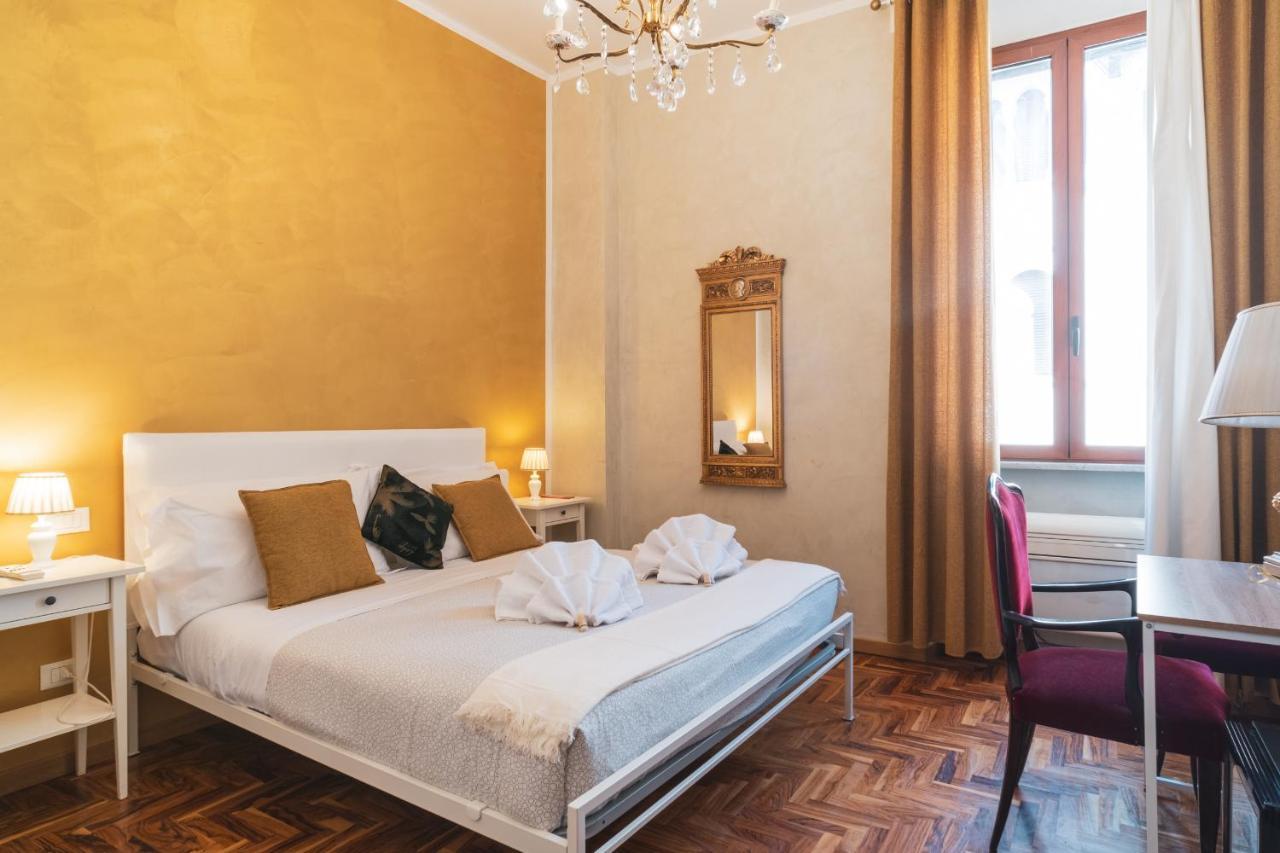 Golden Rooms Piazza Di Spagna Rome Exterior photo